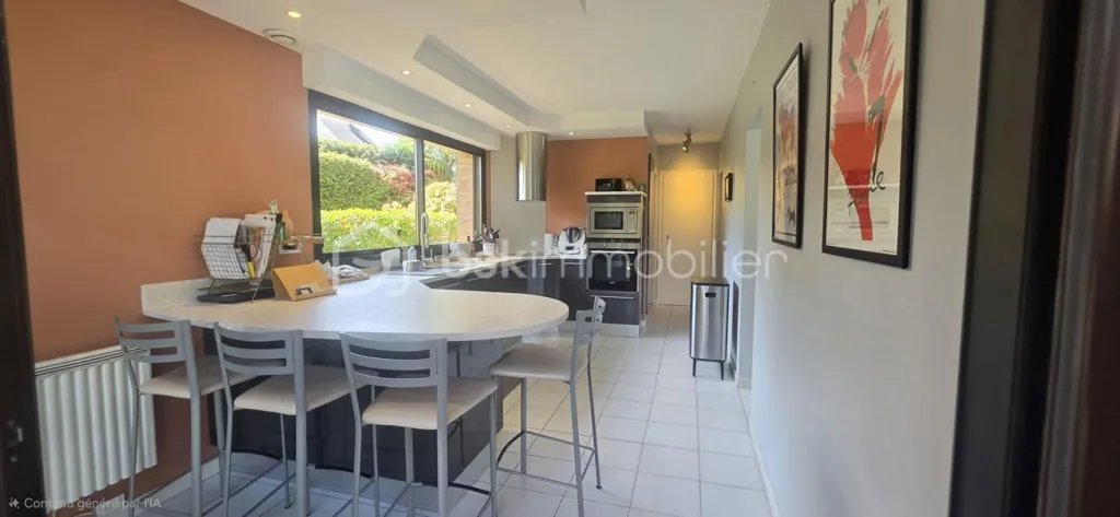 Cuisine - Maison d'Architecte avec Piscine à Bizanos