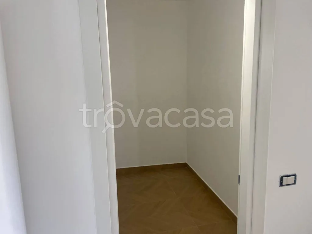 Entrée - Modern Villa with Balcony in Aversa