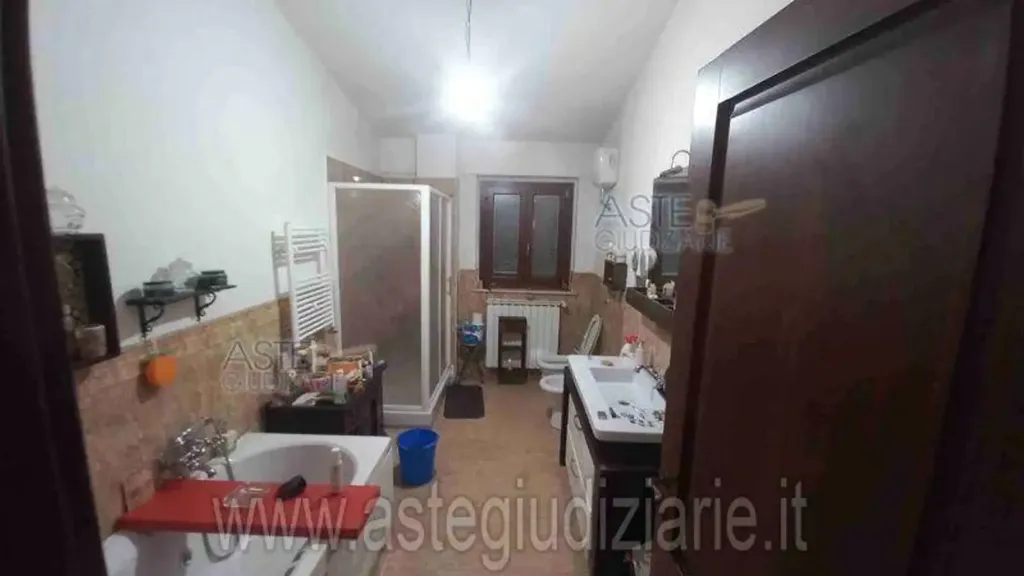 Salles de bain - Villa with Private Garden in Mentana