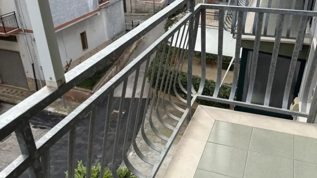 Balcony - Apartment with Triple Exposure in Ceglie Messapica