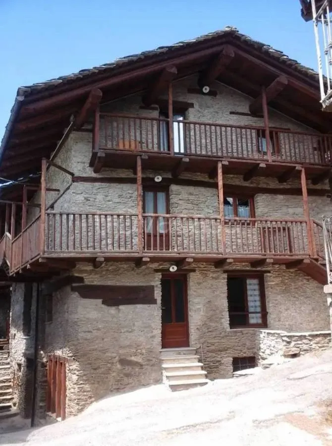 Appartement 4 pièces à Stroppo