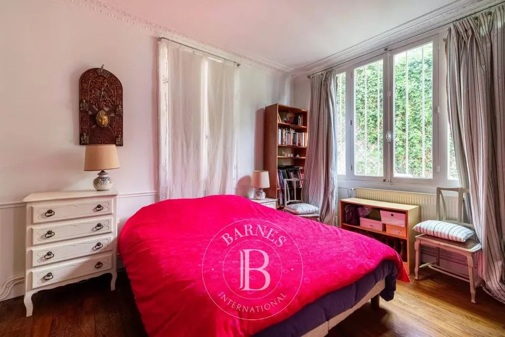 Magamistoad - Luxury Apartment with Garden in Paris