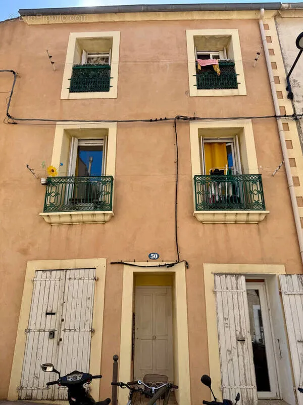Välivaade - 4-Unit Building in Central Sète