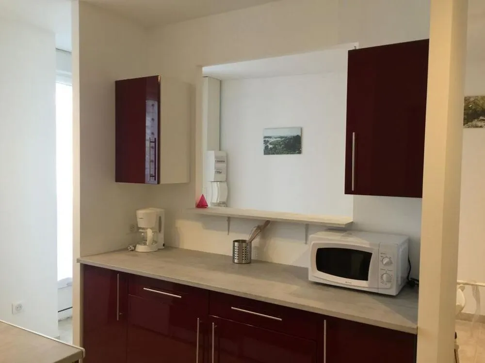 Köök - Studio with Kitchen in Montargis