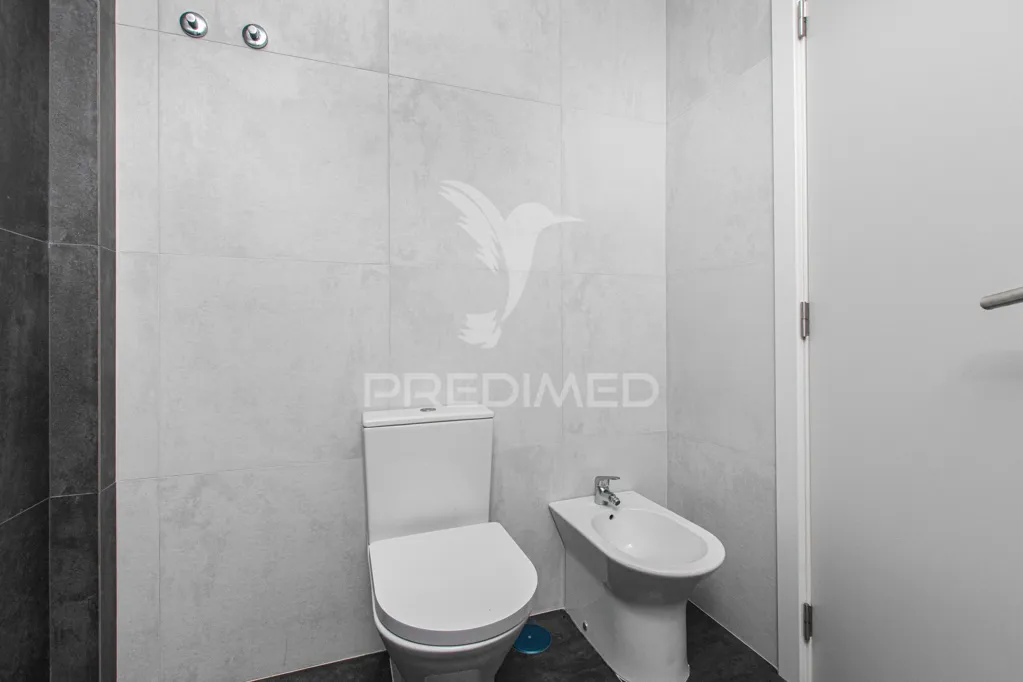 Salles de bain - New T2 Apartment with Central Location in Azambuja