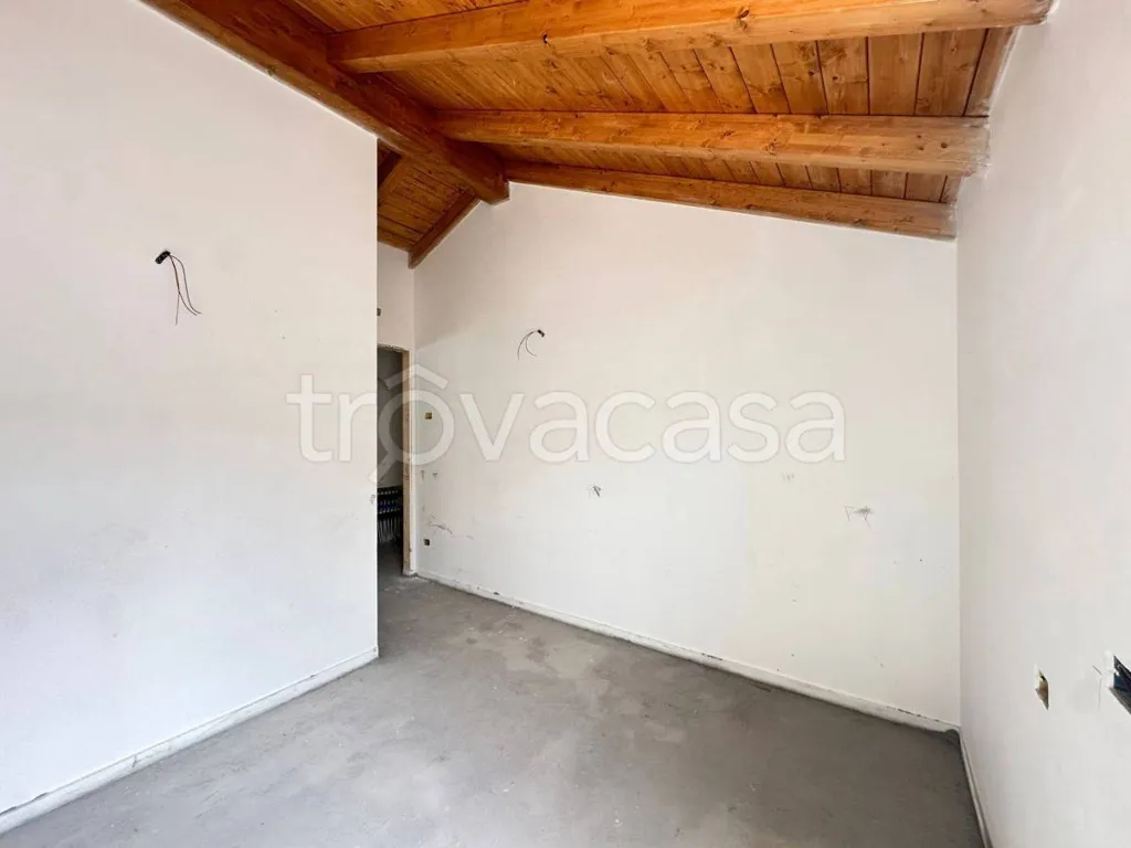 Toad - Fully Renovated Villa with Private Garden in Cameri
