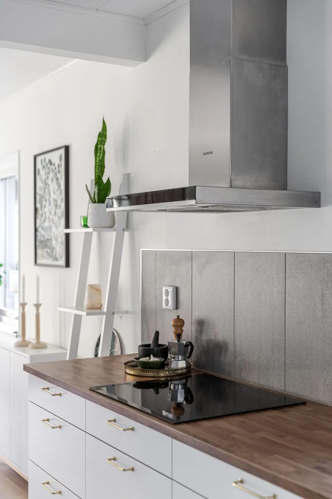 Cuisine - Modern Semi-Detached House with Bråviken View