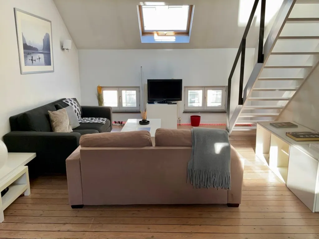 Wohnzimmer - Duplex with Central Location in Brussels