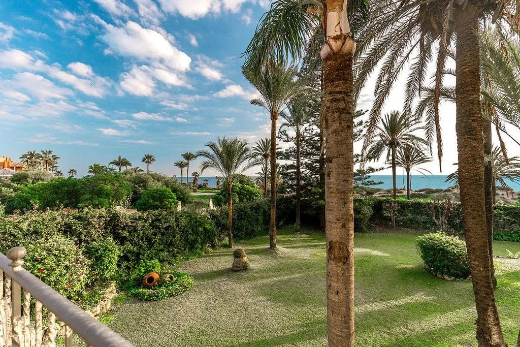 Jardin - Chalet with Pool in Casco Antiguo