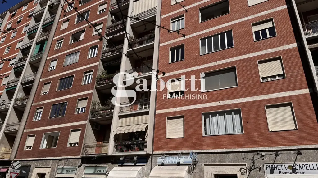Extérieur - Rented Triplex with Balconies in Turin