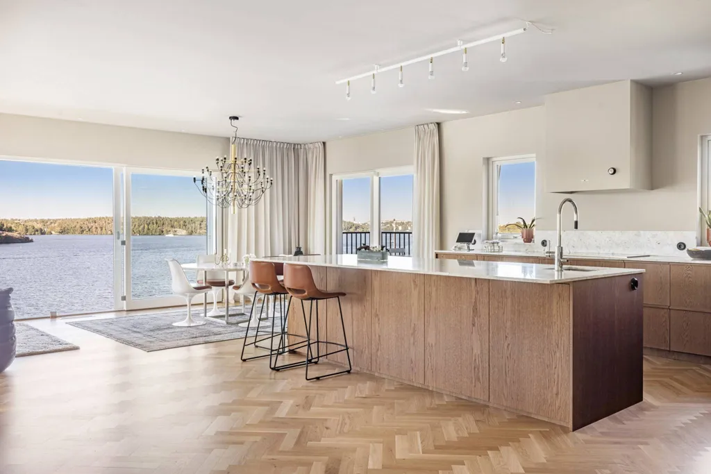 Kitchen - Modern Apartment with Mälaren View in Mälarhöjden