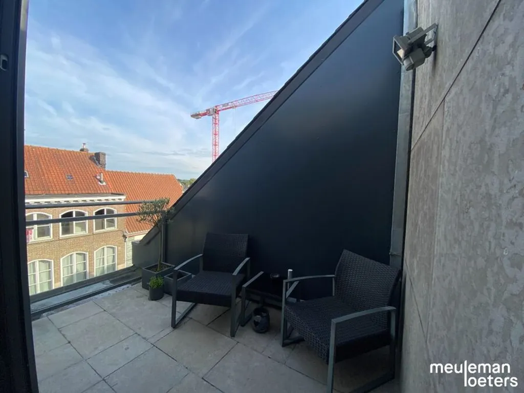 Balcon - Duplex Lumineux avec Terrasse au Centre-Ville