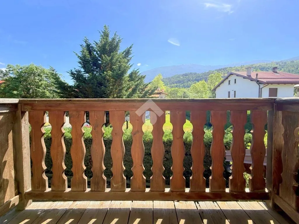 Balcon - Terraced Villa with Private Garden in Oulx