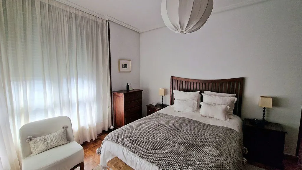 Chambres - Open-Plan Flat with Garage in Torrelavega