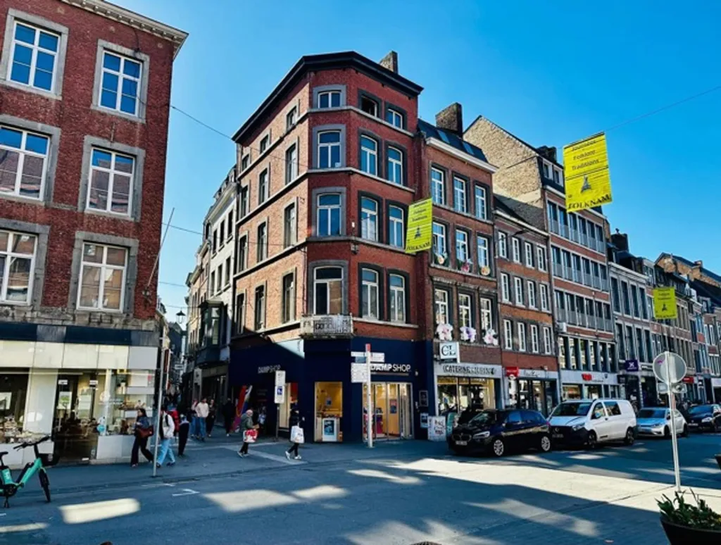 Välivaade - Fully Renovated Triplex in Namur Centre