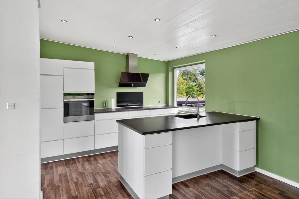 Kitchen - 1953 Villa with Garden in Stouby