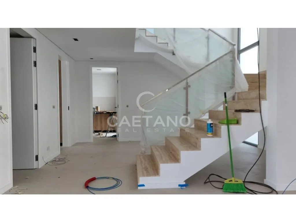 Pièces - Contemporary Villa with Ocean View in Calheta, Madeira