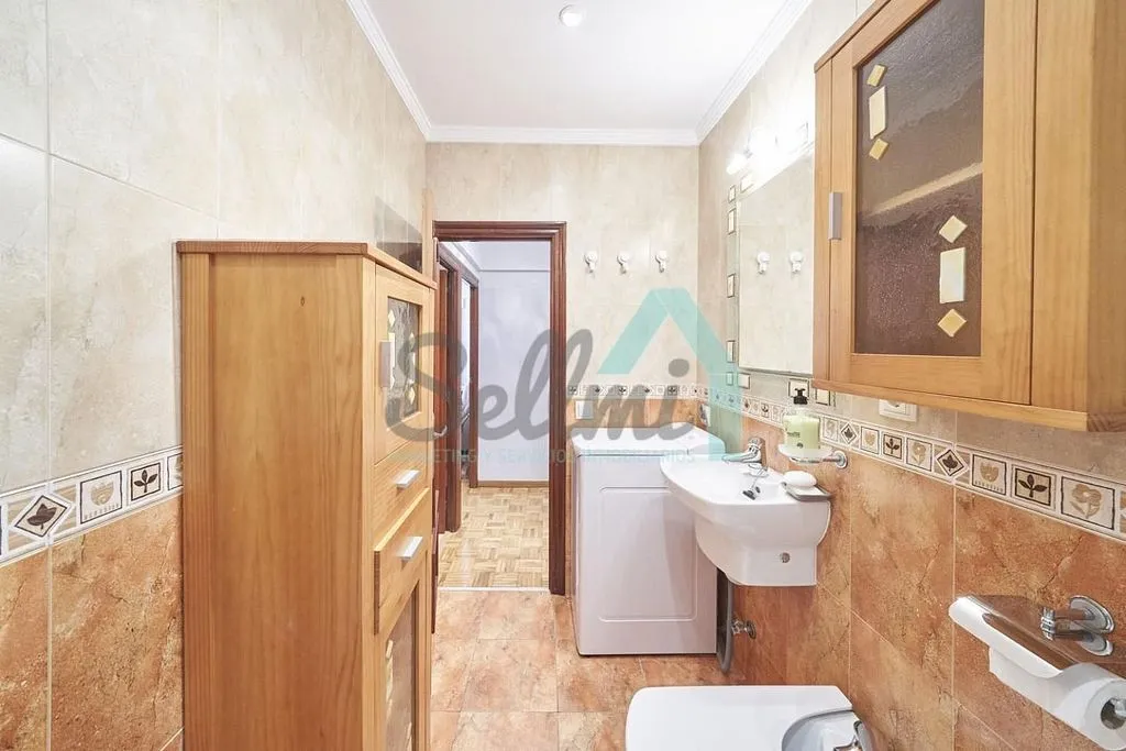 Bagni - Furnished Flat with Study Spaces in Oviedo