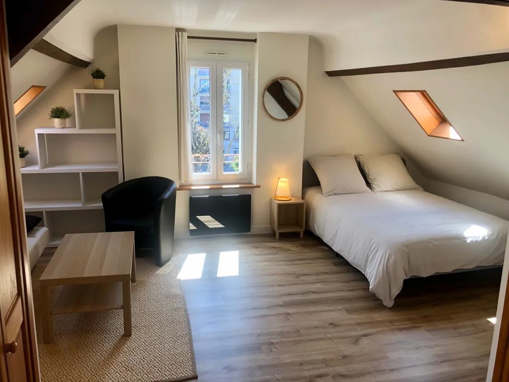 Bedrooms - Meubled Studio with City Centre Proximity in Troyes
