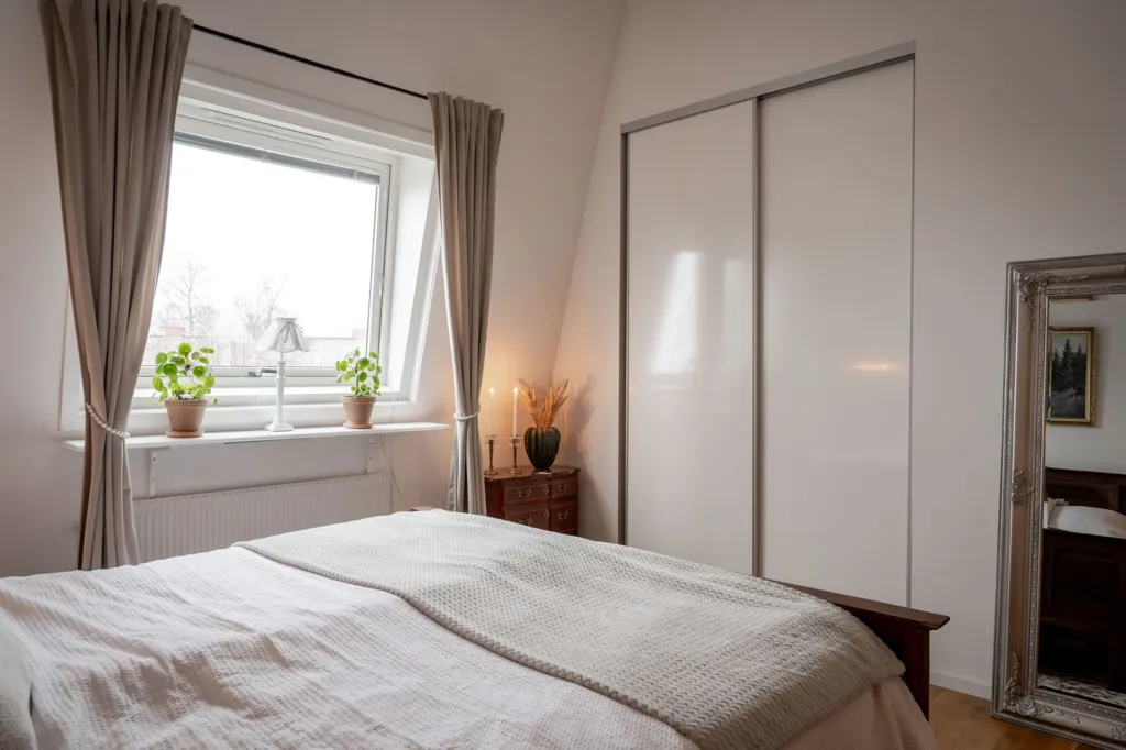 Chambres - Renovated Penthouse with Balcony in Norrmalm