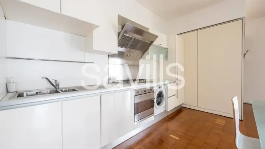 Cuisine - Contemporary Flat with Balcony in Milan
