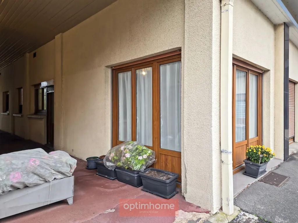 Terrasse - Appartement T3 Rez-de-Chaussée avec Garage à Sainte-Catherine