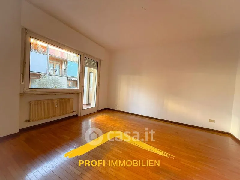 Stanze - Three-Bedroom Apartment with Balcony in Merano