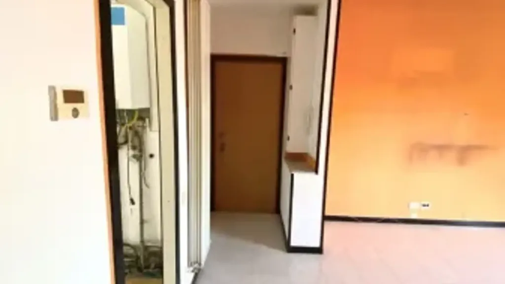 hallway_entrance