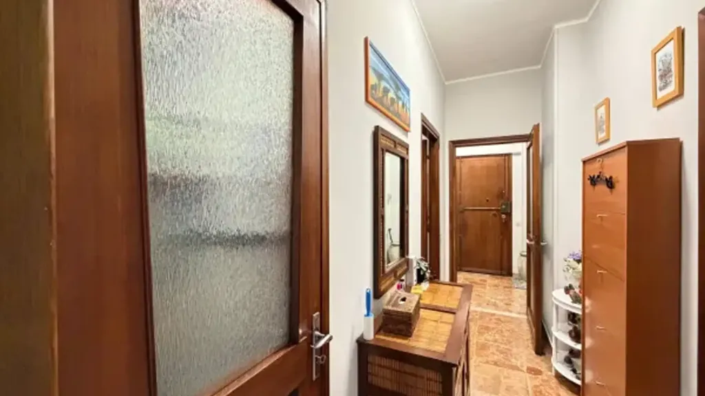 Entrée - Bright Apartment with Balcony in Alessandria