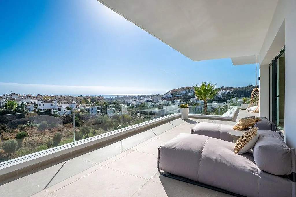 Balcon - Modern Chalet with Pool in El Padrón