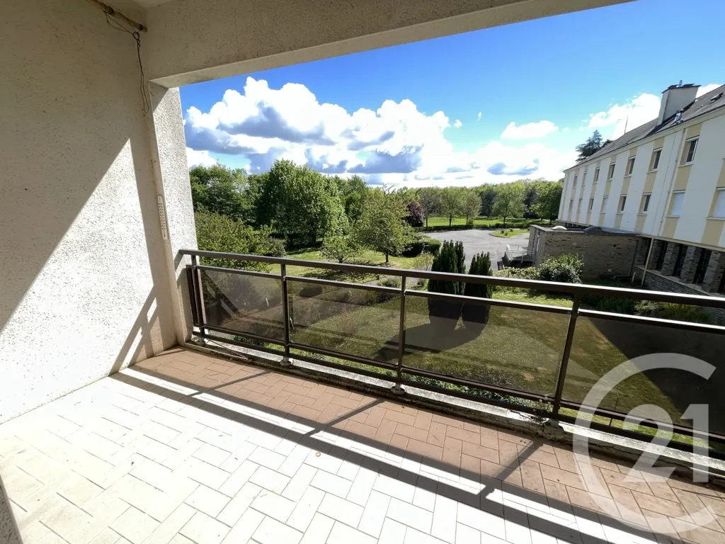 Rõdu - Transformable Building with Canal View in Blain