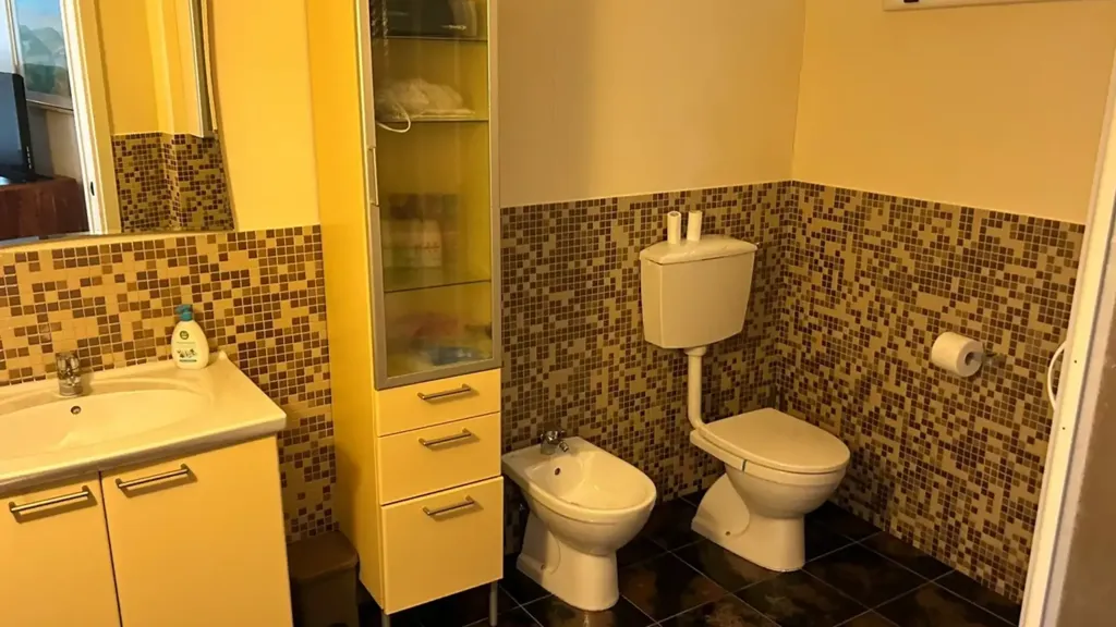 Salles de bain - Rustic Country House with Pool near Vicchio