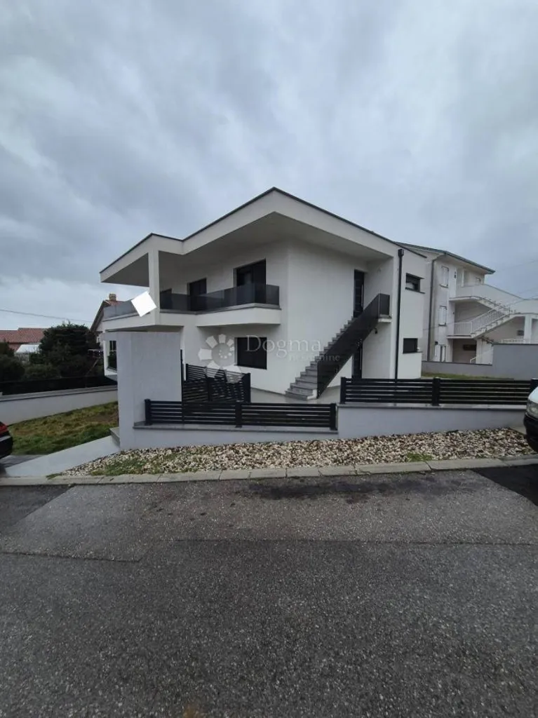 Esterno - Apartment with Garage in Crikvenica Centre