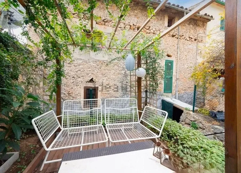 Aed - Rustic Villa with Pool in Caimari