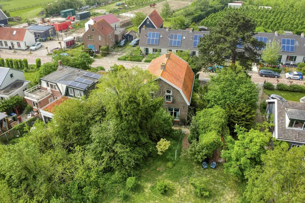 Vue aérienne - Characterful Detached House with Polder View in Ellewoutsdijk