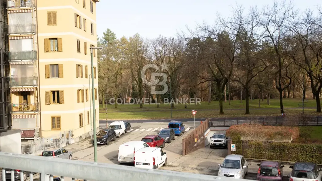Balcon - Apartment with Balcony in Vanchiglietta, Turin