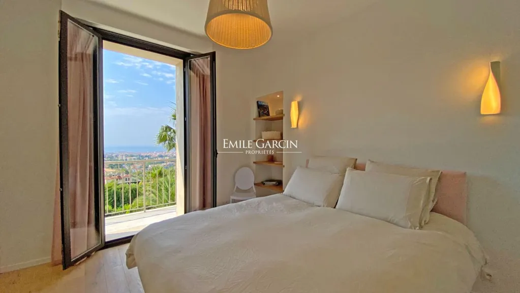 Chambres - Maison Contemporaine avec Vue Mer à Cannes
