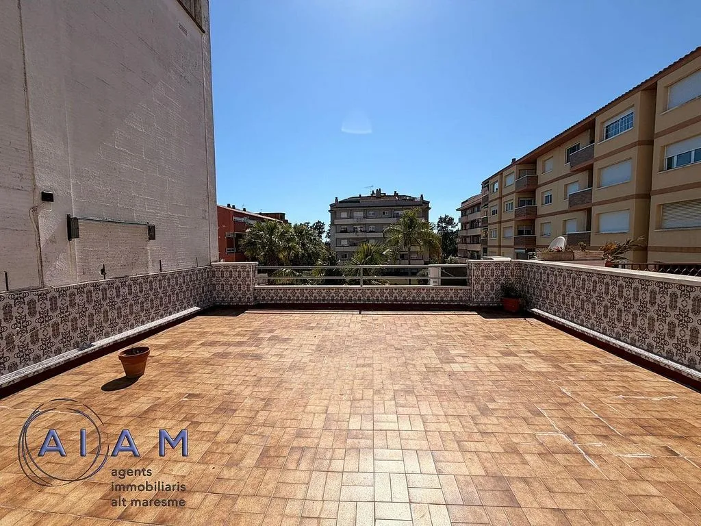 Terrace - Studio Loft with Terrace in Pineda de Mar Centre