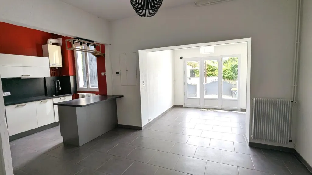 Cucina - Duplex House with Courtyard in Bourges