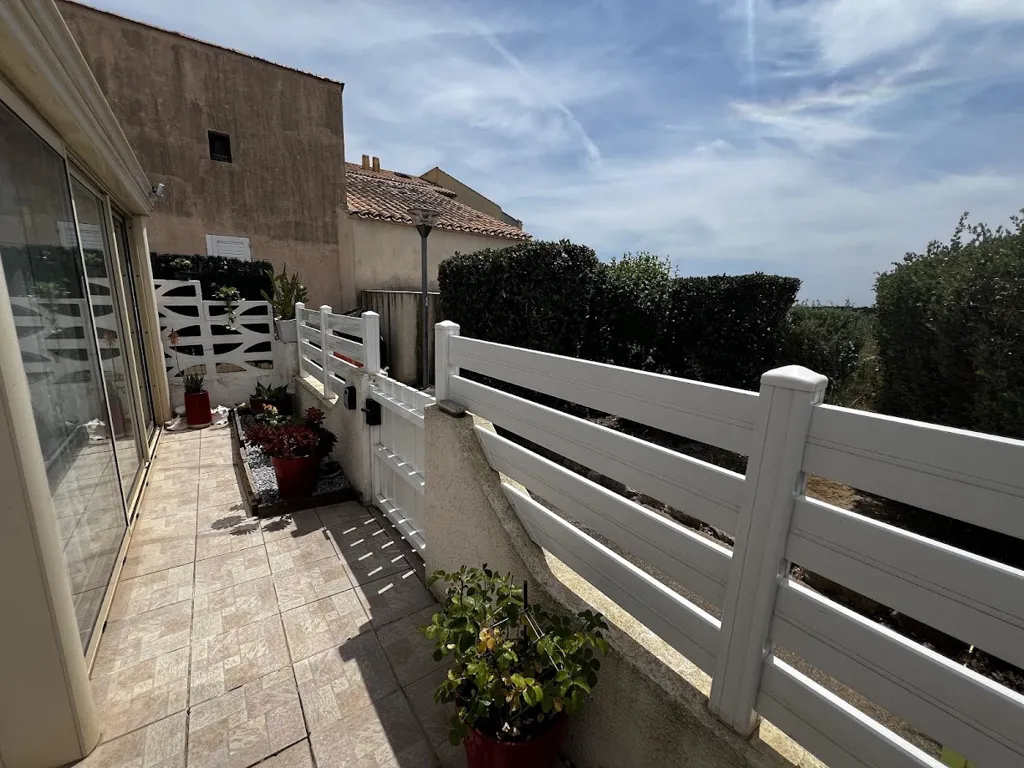 Balcon - Pavillon avec Piscine et Tennis dans Résidence Sécurisée