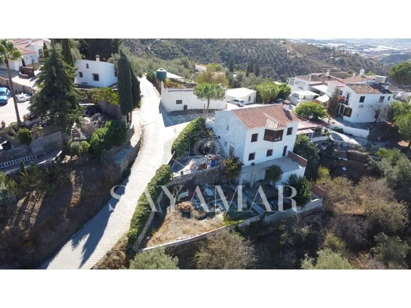 Vue aérienne - Renovatable Villa near Sayalonga