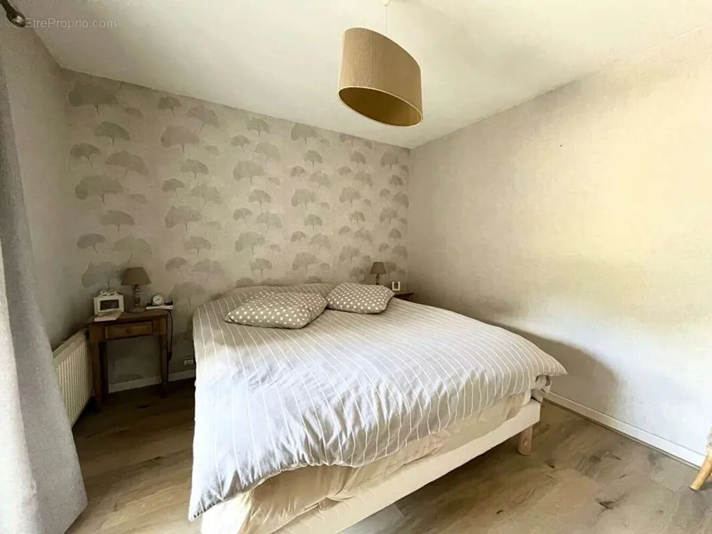 Magamistoad - Charming Stone House with Garden in Quintin