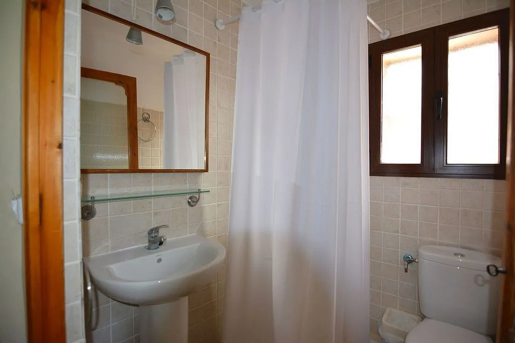 Bagni - Restored Farmhouse with Pool in Mancha