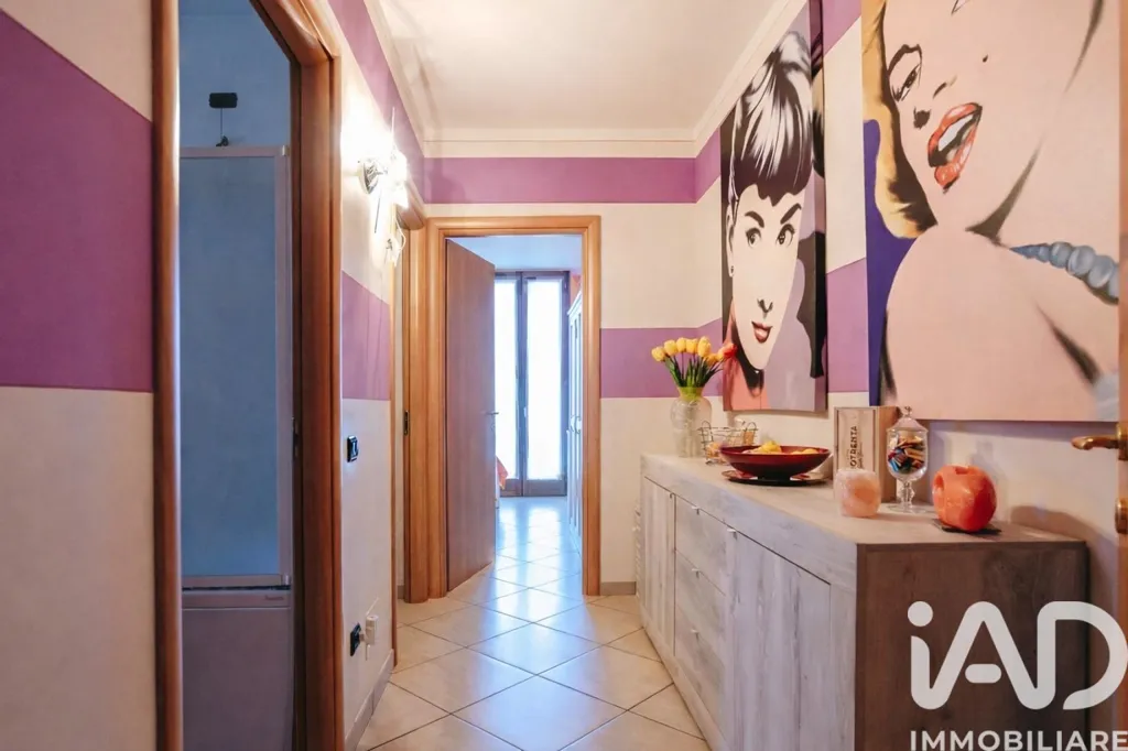 Entrée - Trilocale with Terrace in Torbiato, Adro