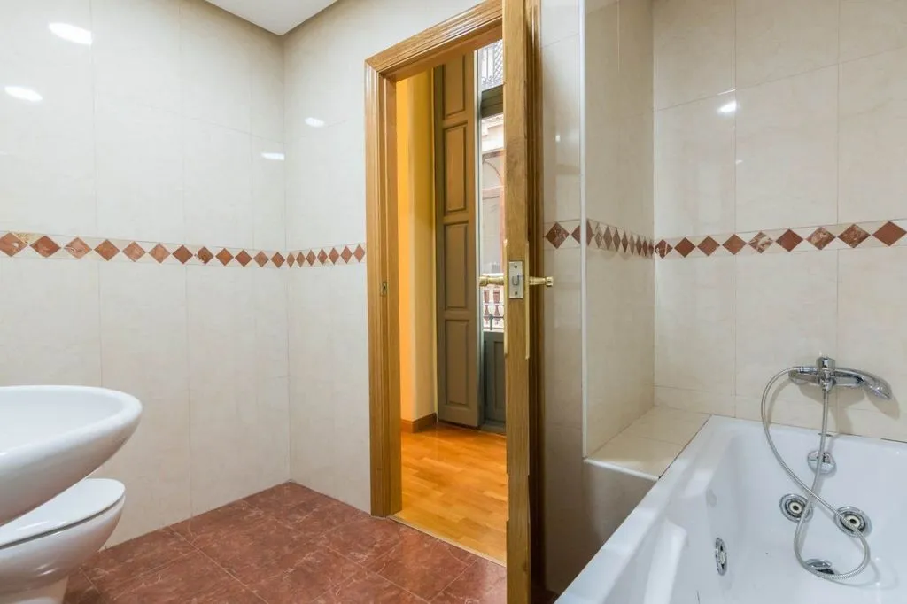 Vannitoad - Luxury Flat with Balcony in Murcia Centre