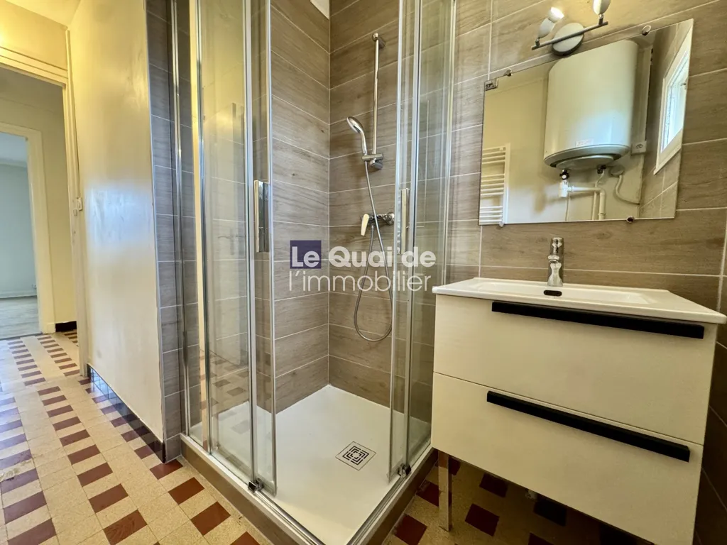 Bagni - Bright 3-Bed Apartment with Mountain View in Grenoble
