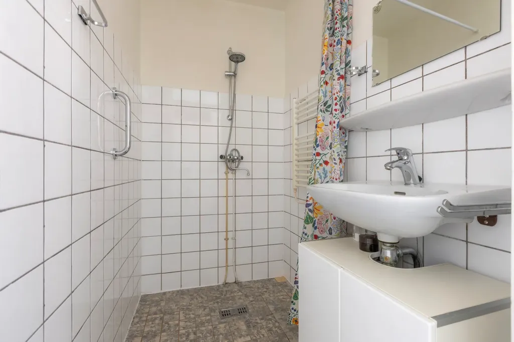 Maison 6 pièces à Ten Boer