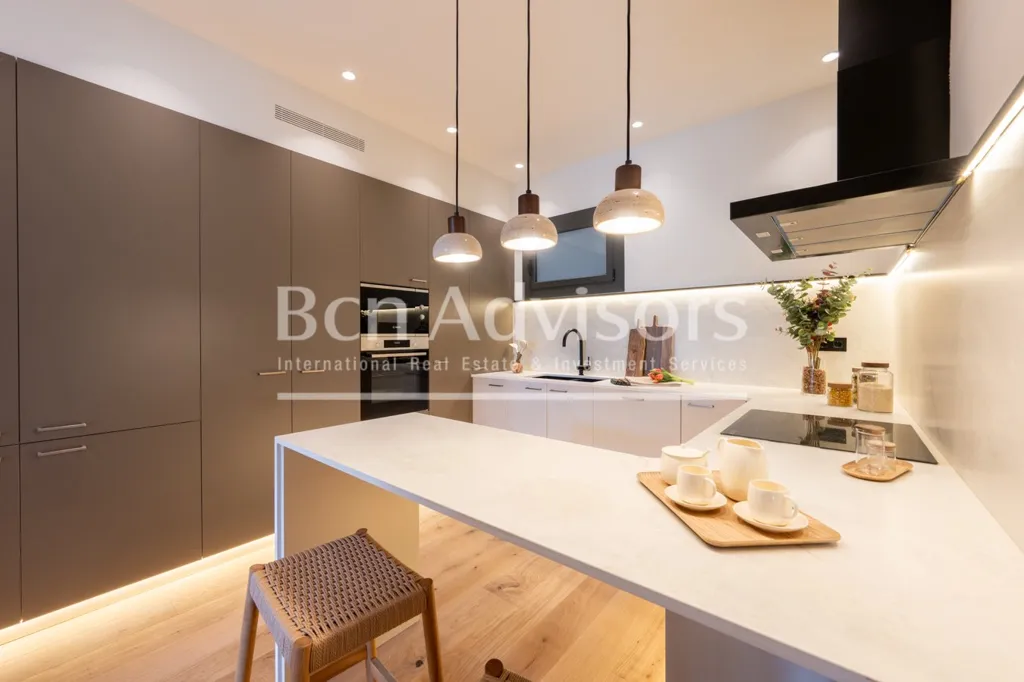 Köök - Refurbished Apartment with Original Features in Eixample