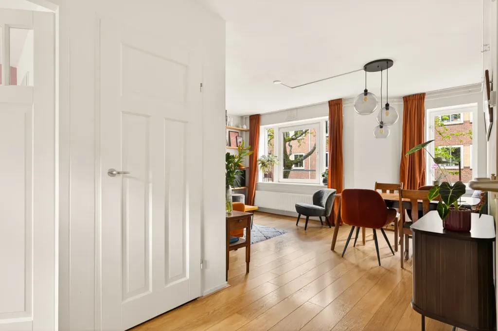 Salle à manger - Charming Apartment with Balcony in Transvaalbuurt