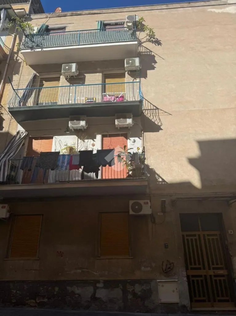 Esterno - Apartment with Balcony in Perpignano, Palermo